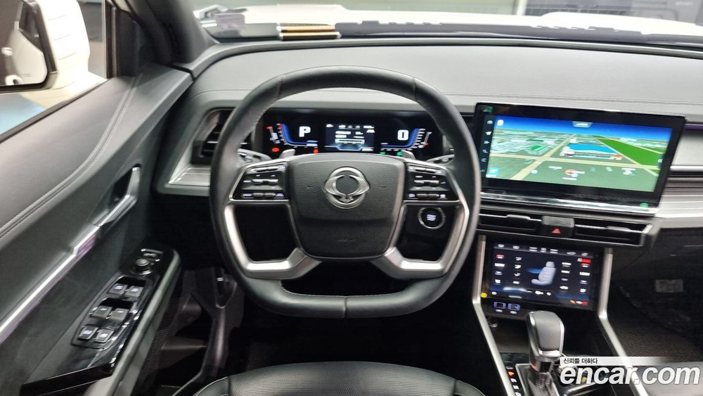KG Mobility (Ssangyong) Torres Бензин 1.5 2WD (08.2023)
