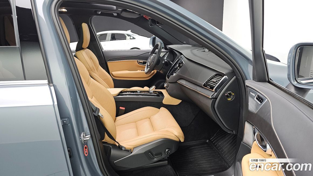Volvo XC90 2 Generation T8 Ultimate Bright Hybrid (07.2022)