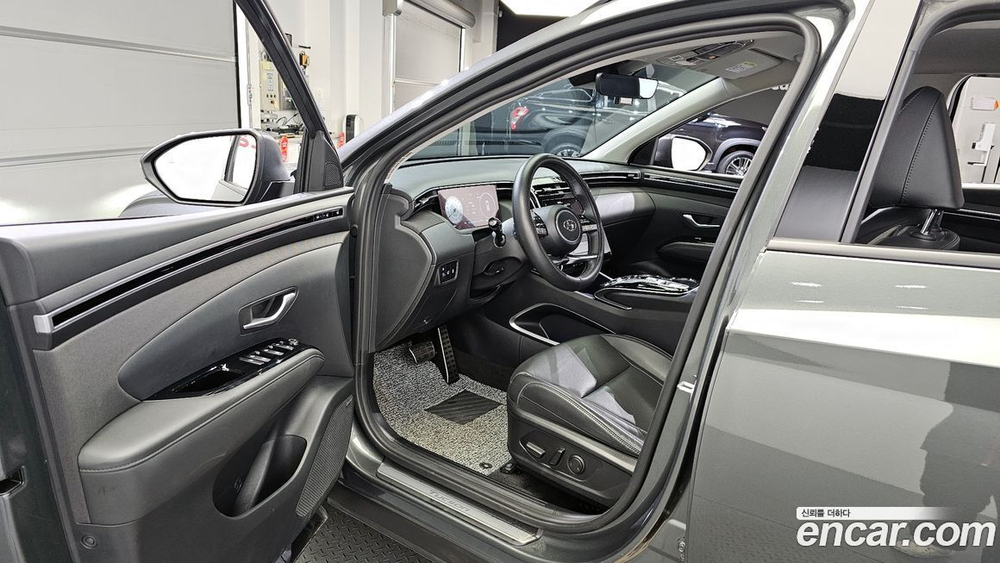 Hyundai Tucson (NX4) Бензин 1.6 Turbo 2WD (03.2022)
