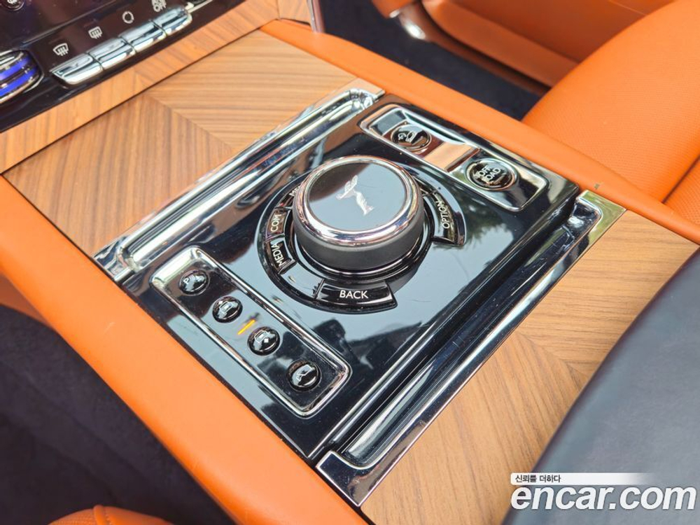 Rolls-Royce Cullinan 6.7 V12 (11.2019)