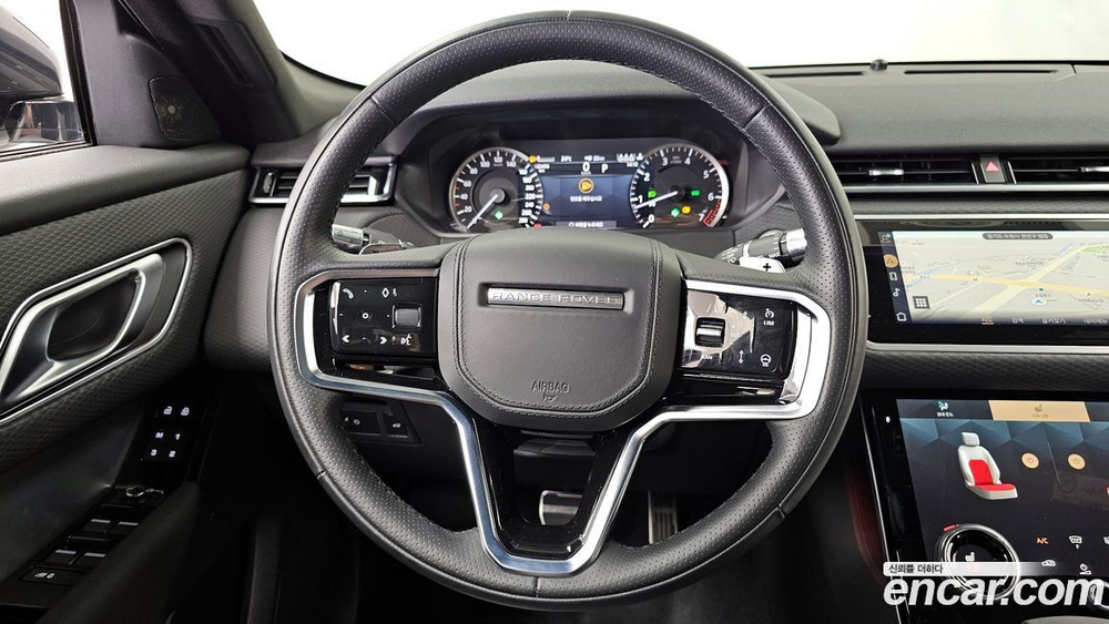 Land Rover Range Rover Bella 2.0 P250 R-Dynamic SE (03.2023)