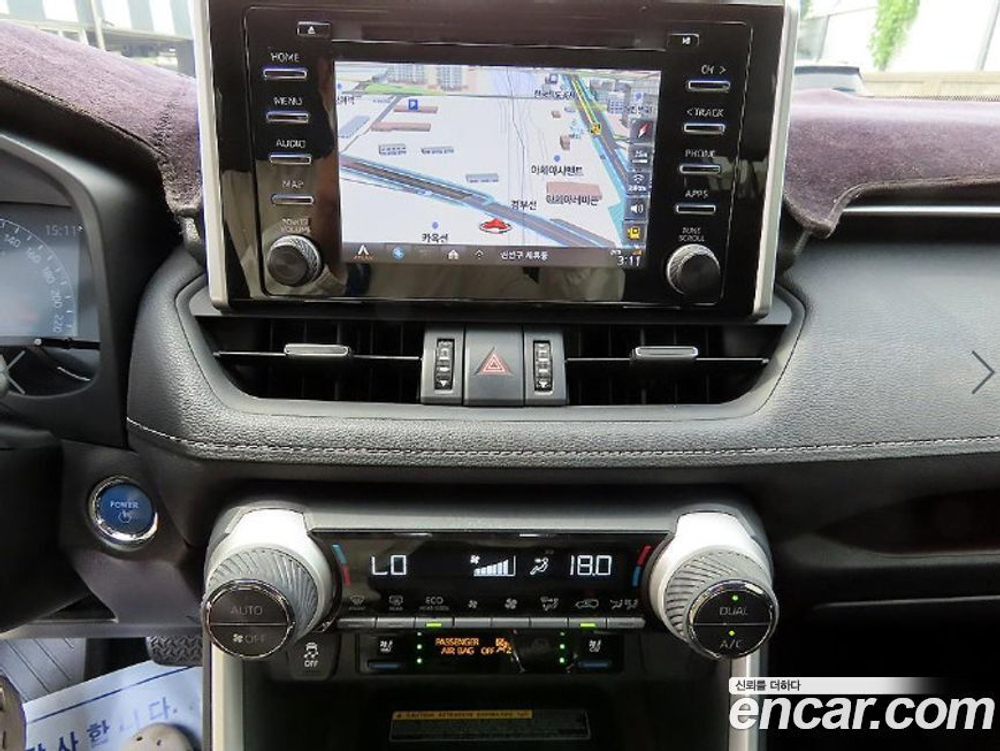 Toyota RAV4 5 Generation 2.5 4WD Hybrid (12.2020)