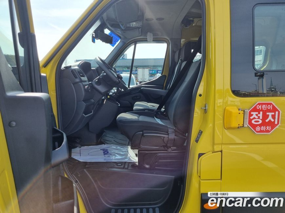 Renault Korea (Samsung) Master 어린이 보호차 (12.2020)
