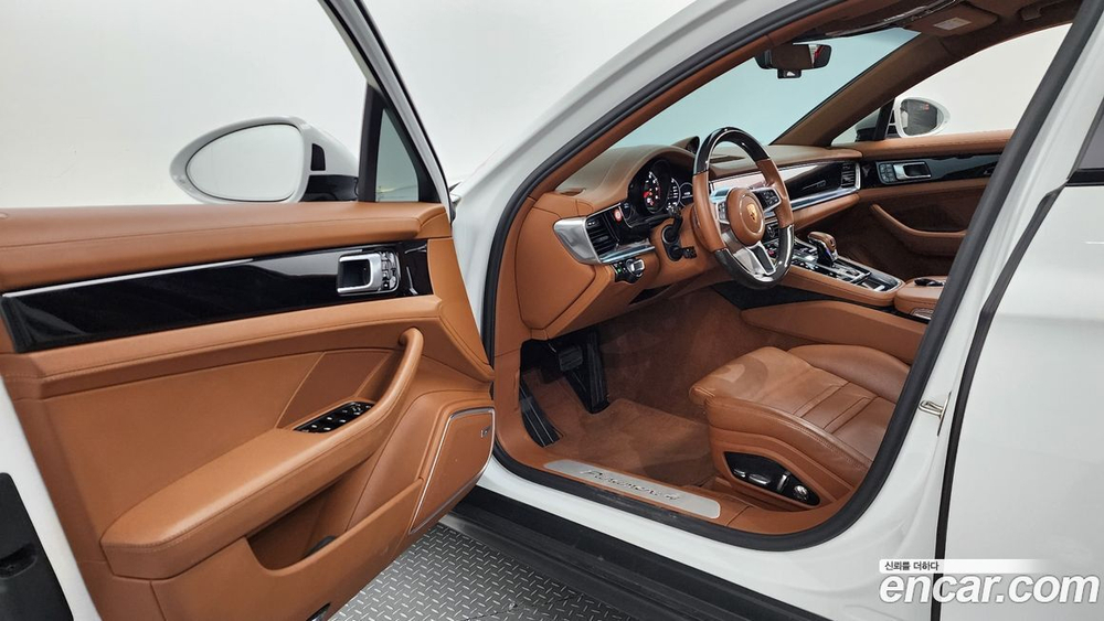 Porsche Panamera (971) 3.0 AWD (03.2020)