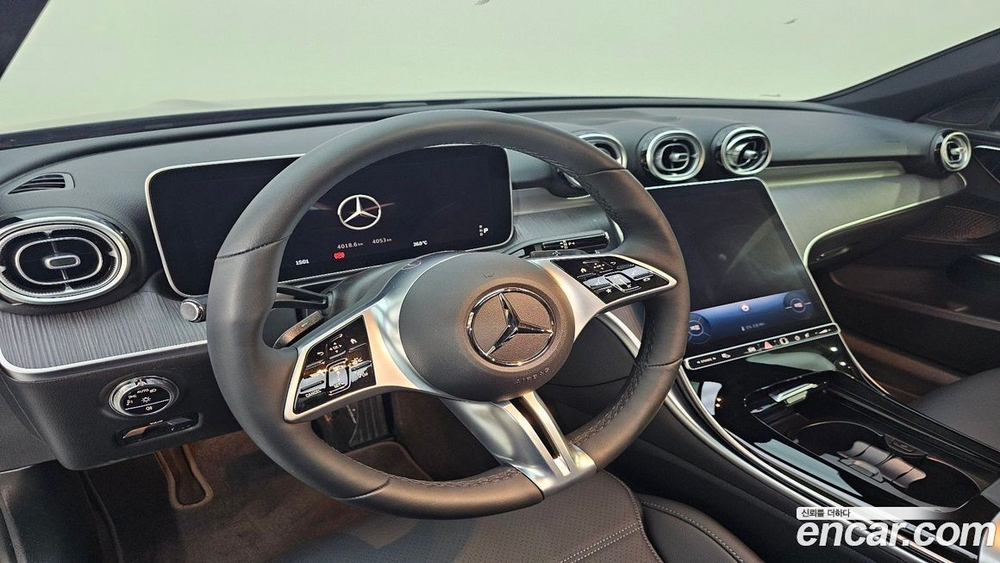 Mercedes-Benz C-Class W206 C300 4MATIC Avangarde (10.2023)