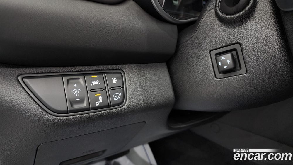 Genesis G70 2.0T (06.2020)