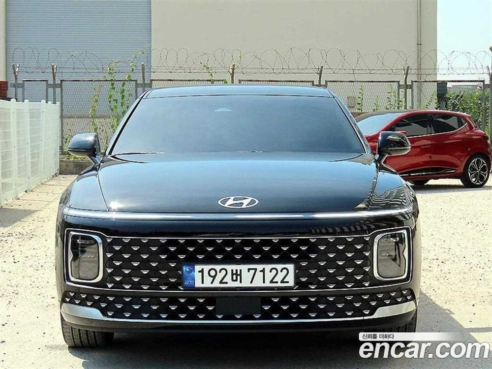 Hyundai Grandeur (Azera) (GN7) 2.5 Бензин 2WD (08.2023)
