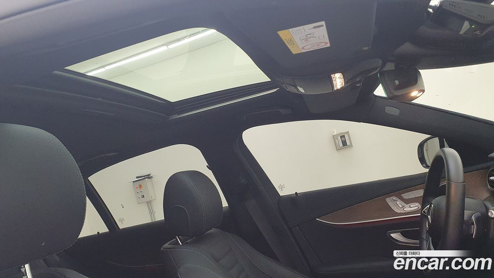 Mercedes-Benz E-Class W213 E250 Exclusive (11.2022)