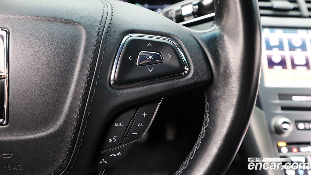 Lincoln New MKZ Hybrid (09.2019)