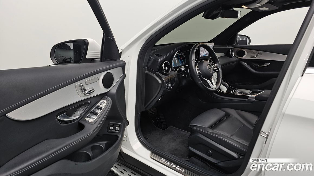 Mercedes-Benz GLC-Class X253 GLC300e 4MATIC (05.2021)