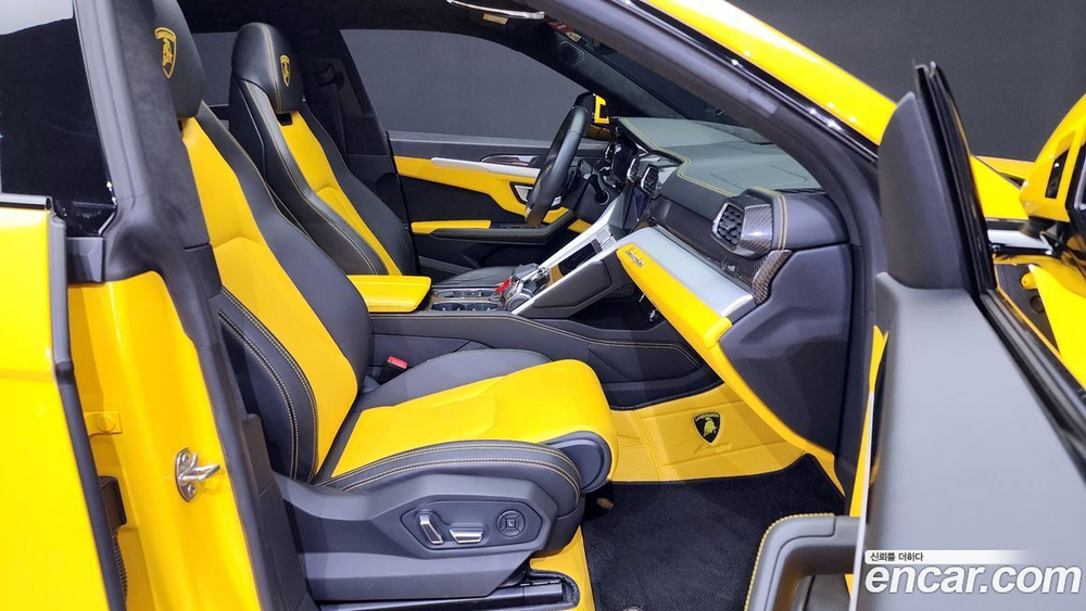 Lamborghini Urus 4.0 V8 (10.2019)