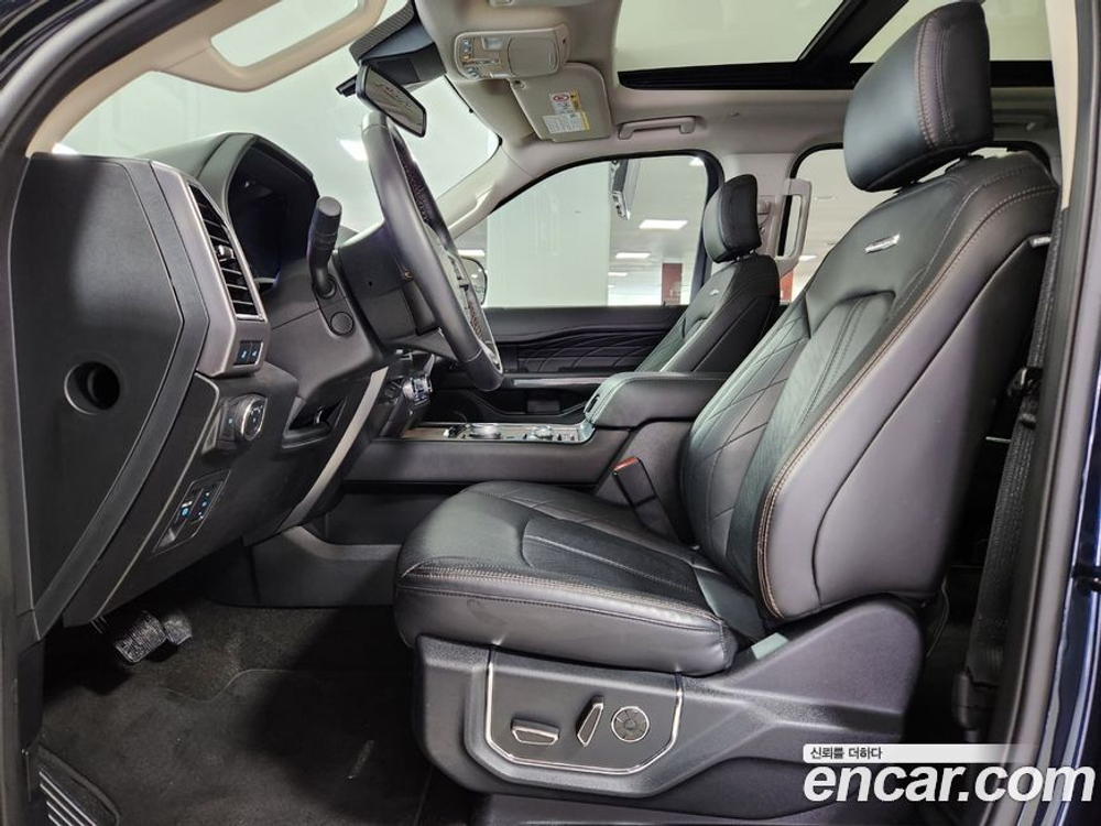 Ford Expedition Platinum 4WD (04.2021)