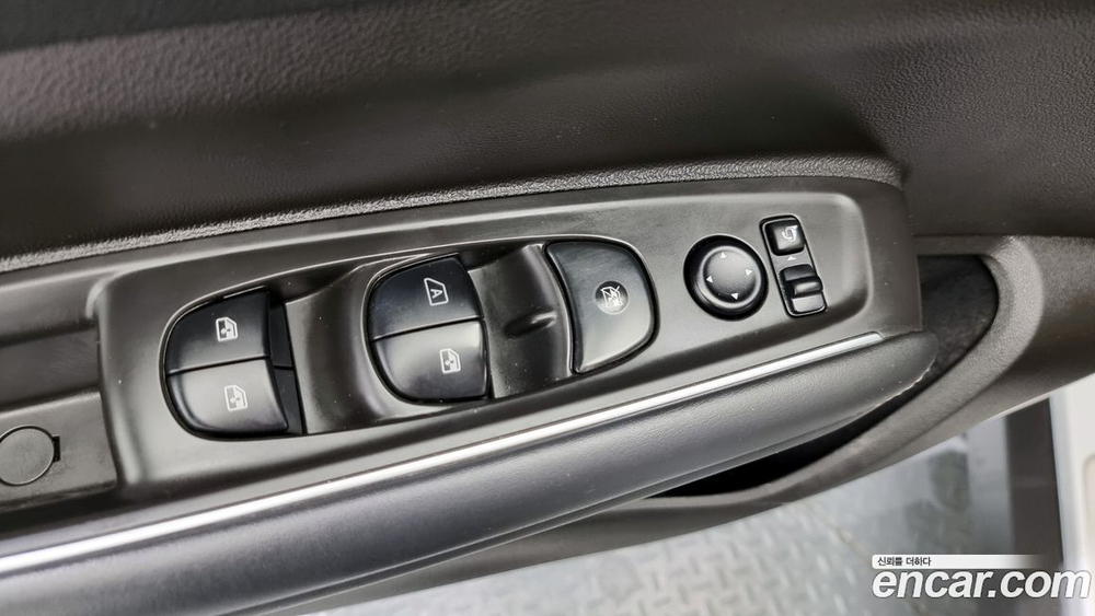 Renault Korea (Samsung) The New QM6 2.0 GDe 프리미에르 2WD (06.2020)