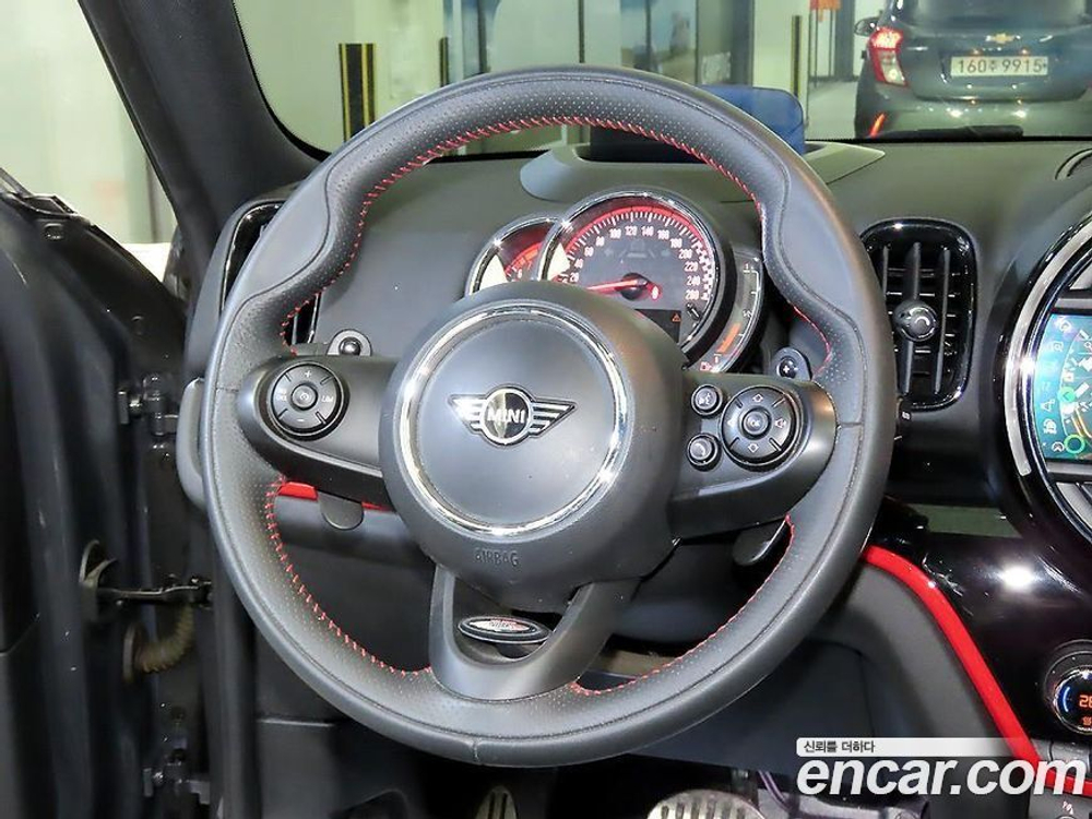 Mini Cooper S Countryman JCW (04.2020)