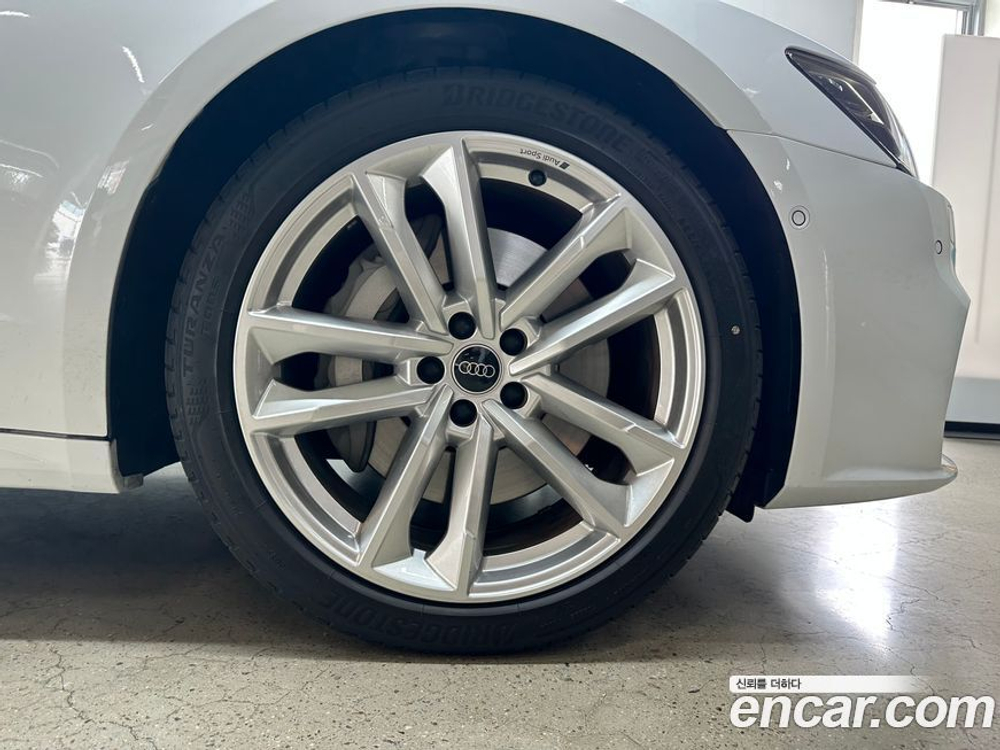 Audi A7 (4K) 55 TFSI e Quattro Premium (07.2023)