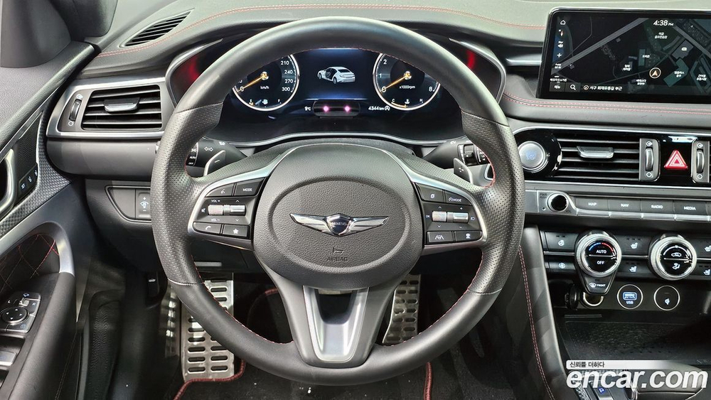 Genesis The New G70 Бензин 3.3T 2WD (04.2022)