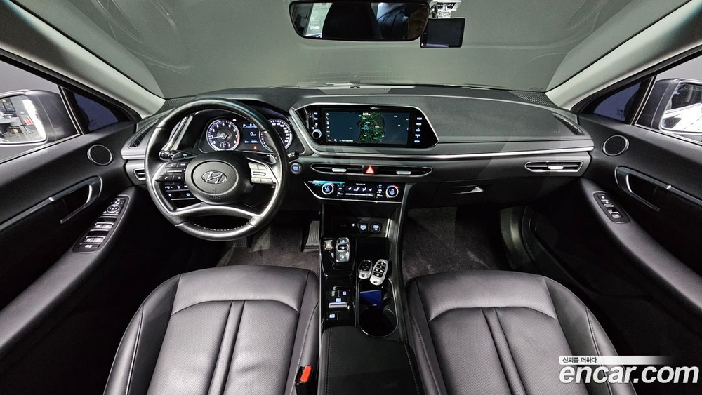 Hyundai Sonata (DN8) 2.0 (03.2020)