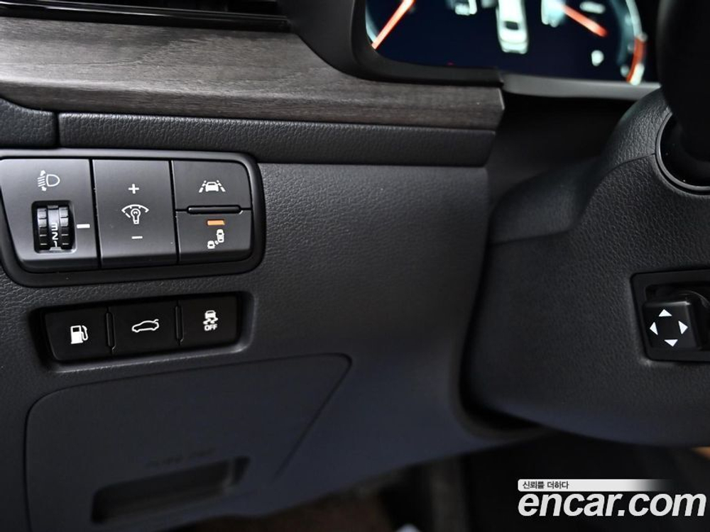 Kia K7 (Cadenza) Premier 2.5 GDI Noblesse (08.2019)