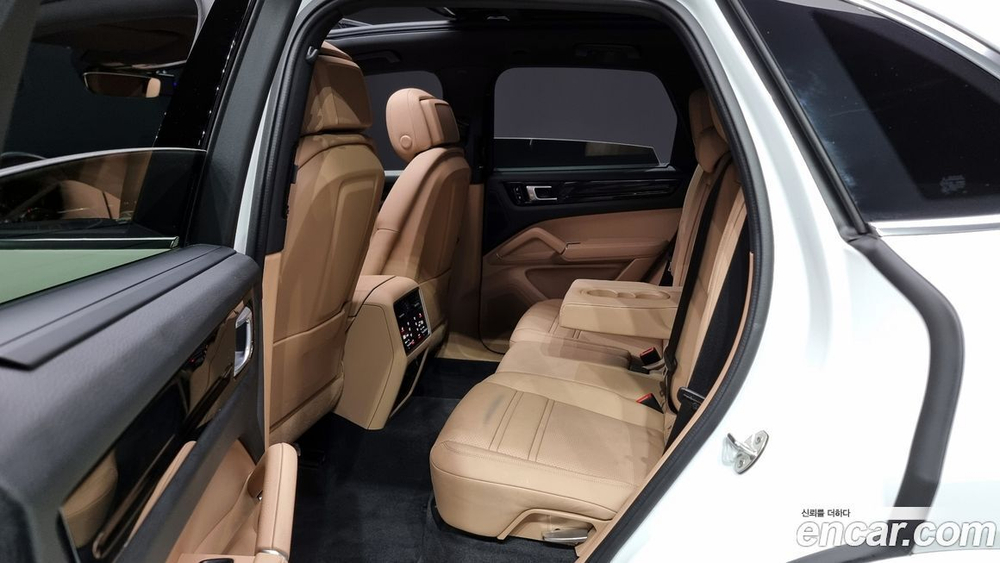 Porsche Cayenne (PO536) 3.0 (08.2021)