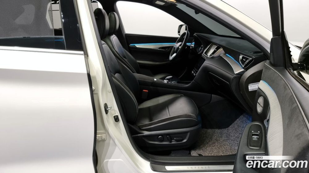 Infiniti QX50 (P71A) 2.0 센서리 AWD (12.2019)