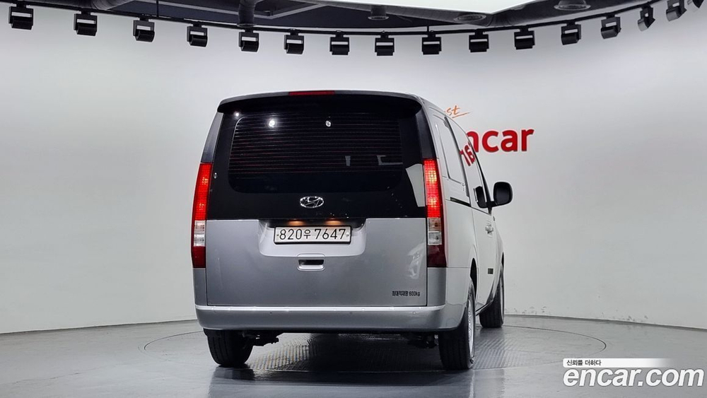 Hyundai Staria Cargo 5인승 (03.2022)