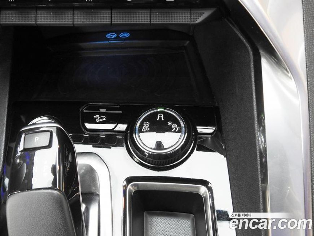 Peugeot 3008 2 Generation 1.6 BlueHDi 알뤼르 (05.2020)