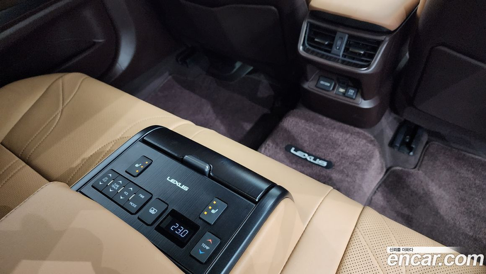 Lexus ES300h 7 Generation Executive (05.2021)