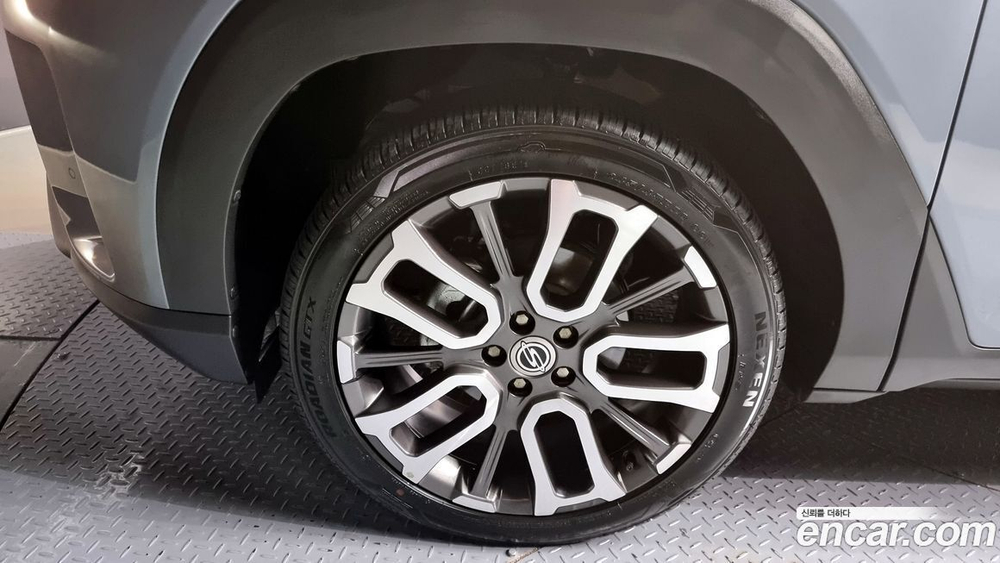 KG Mobility (Ssangyong) Torres Бензин 1.5 2WD (02.2023)
