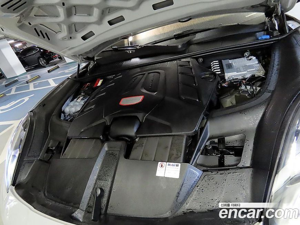 Porsche Cayenne (PO536) 4.0 Turbo Coupe (05.2021)