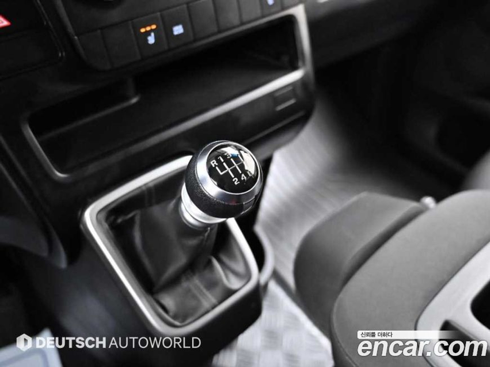 Hyundai Staria Tourer 11-и местный (12.2021)