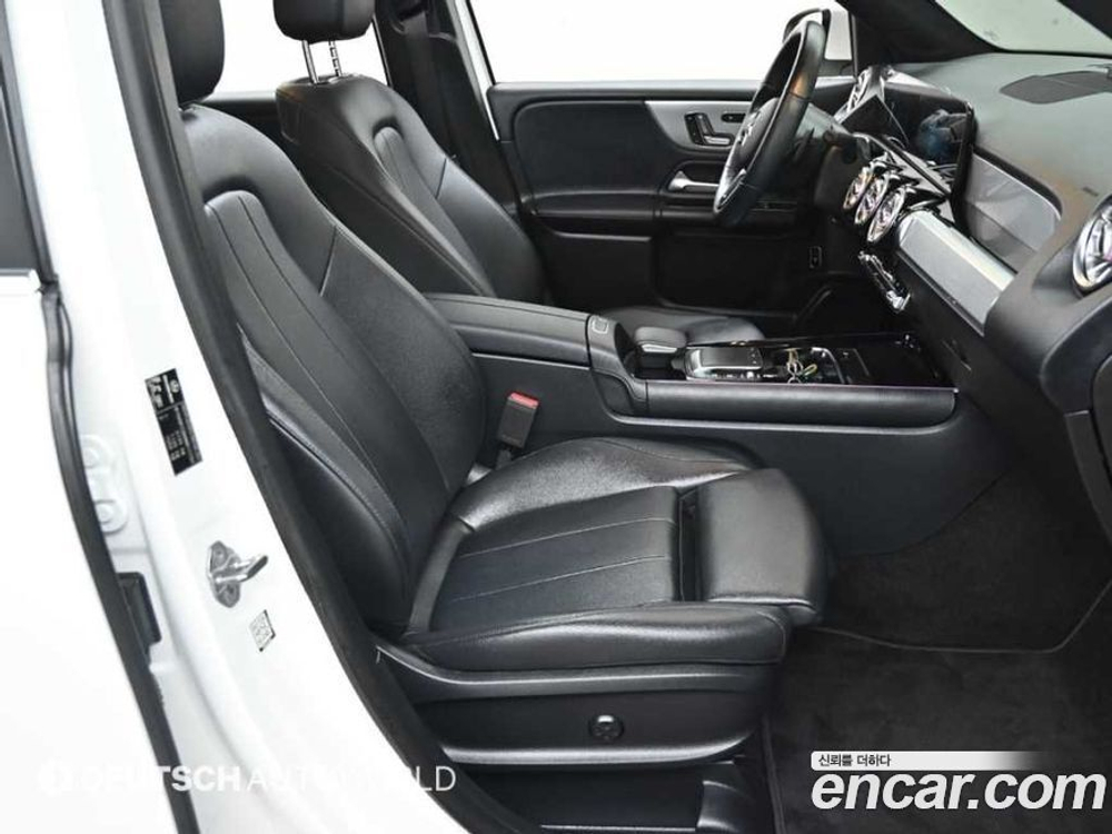 Mercedes-Benz GLB-Class X247 GLB200 d (09.2021)