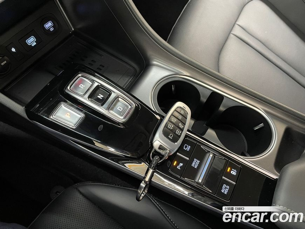 Hyundai Sonata (DN8) 2.0 (03.2022)