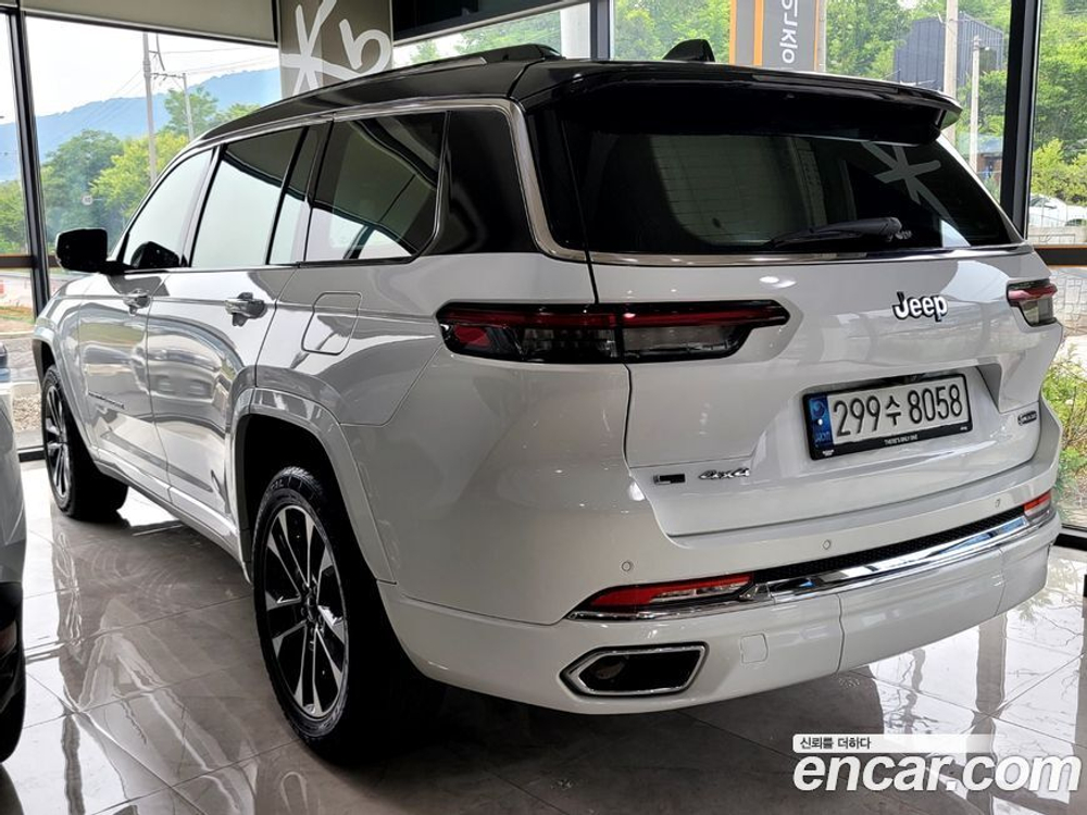 Jeep Grand Cherokee (WL) L 3.6 Overland (12.2021)