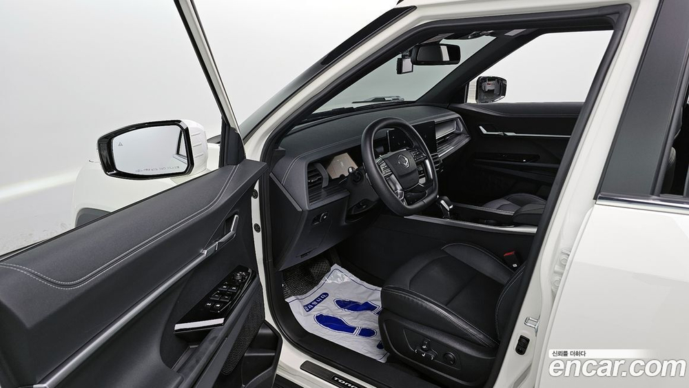 KG Mobility (Ssangyong) Torres Бензин 1.5 2WD (06.2023)