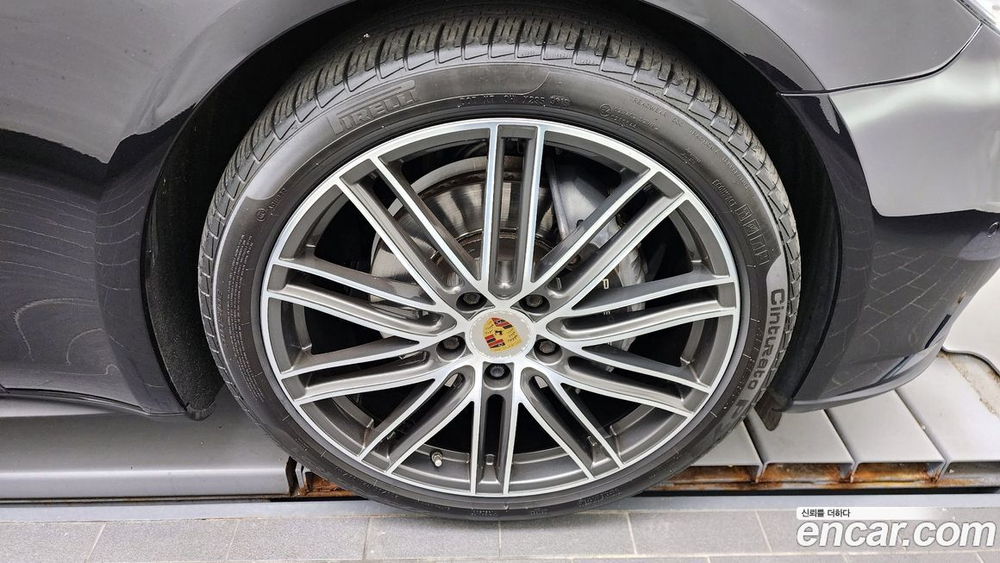 Porsche Panamera (971) 3.0 AWD (03.2020)