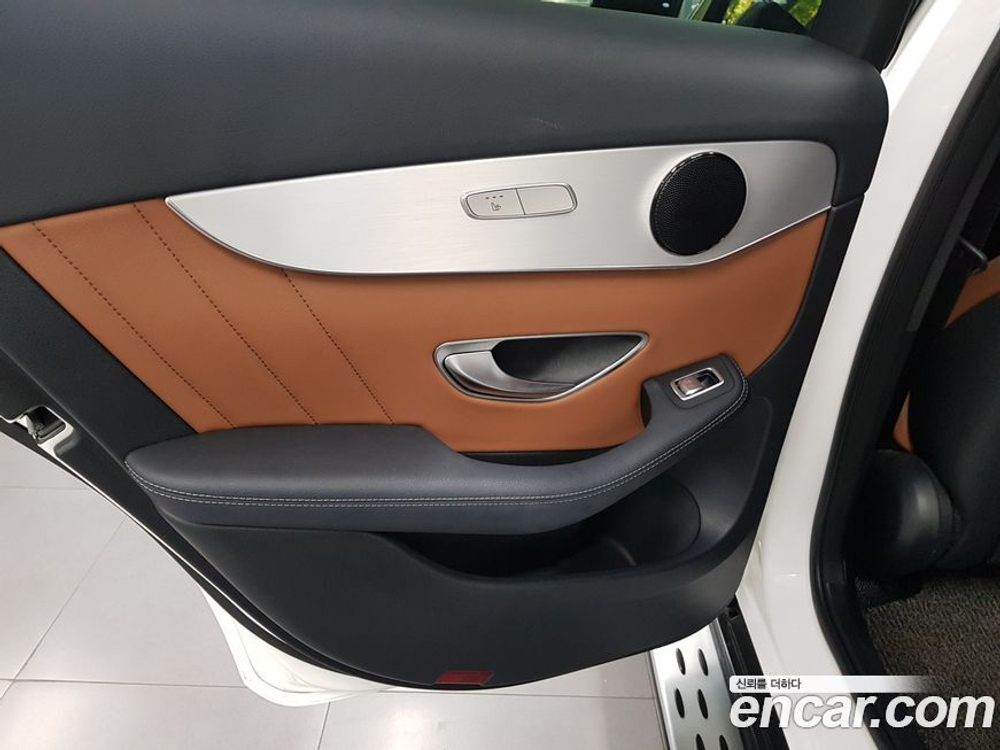 Mercedes-Benz GLC-Class X253 GLC220 d 4MATIC Coupe (12.2021)
