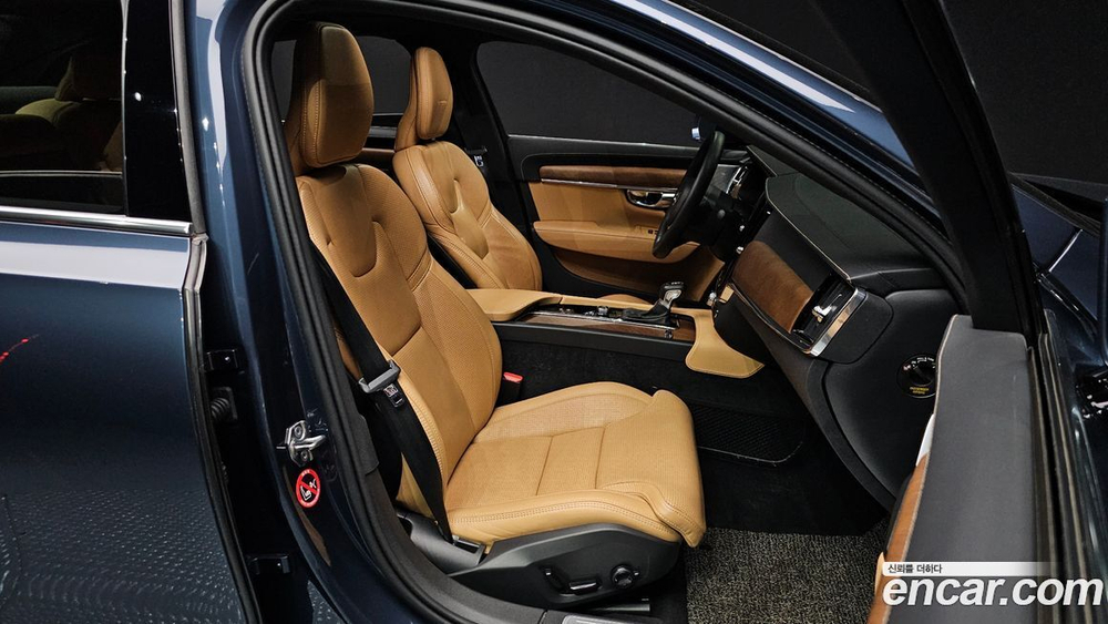 Volvo S90 T5 Inscription (03.2020)
