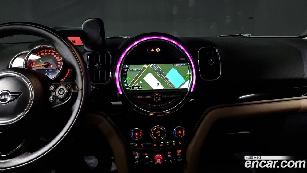 Mini Cooper D Countryman ALL4 HIGH (10.2019)
