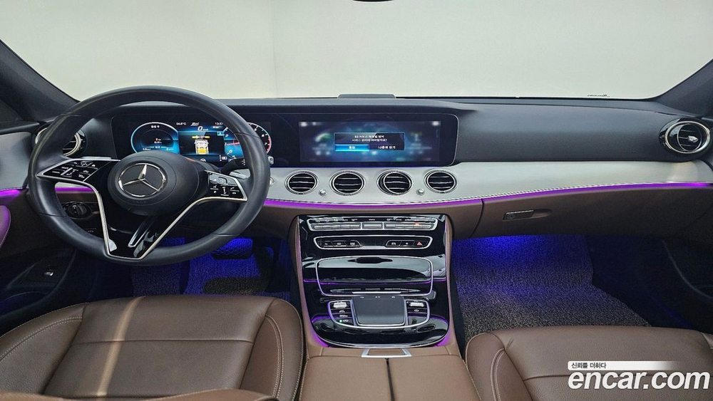 Mercedes-Benz E-Class W213 E250 Avangarde (03.2021)