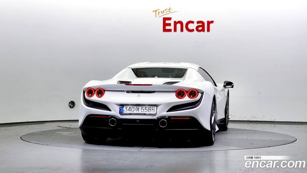 Ferrari F8 Spider 3.9 V8 (02.2023)