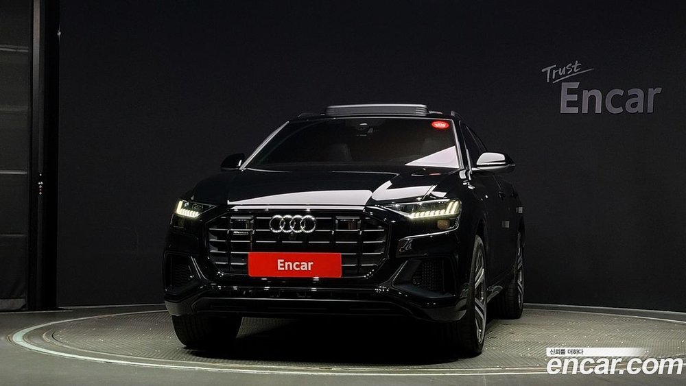 Audi Q8 55 TFSI Quattro Premium (01.2023)