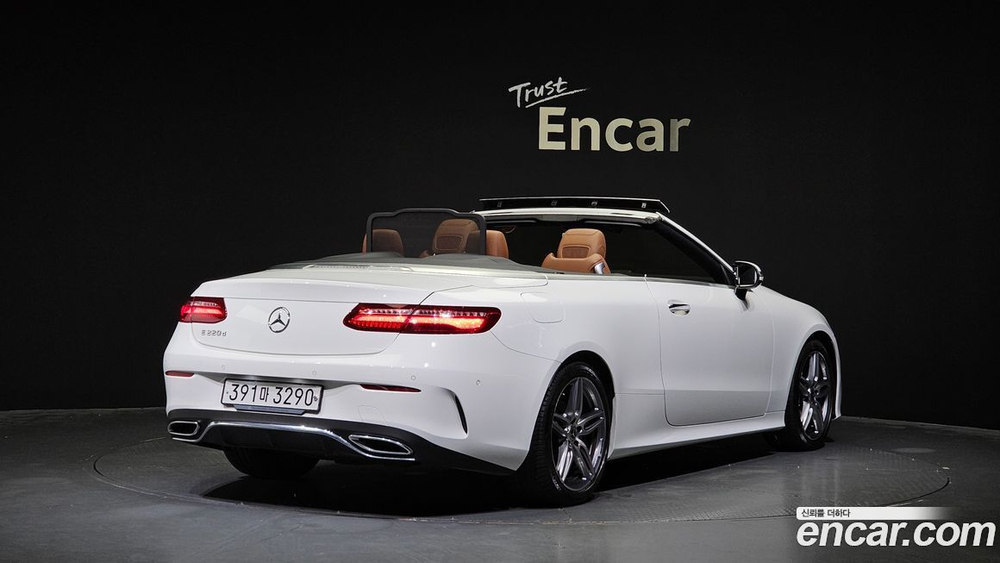 Mercedes-Benz E-Class W213 E220d Cabriolet (10.2019)