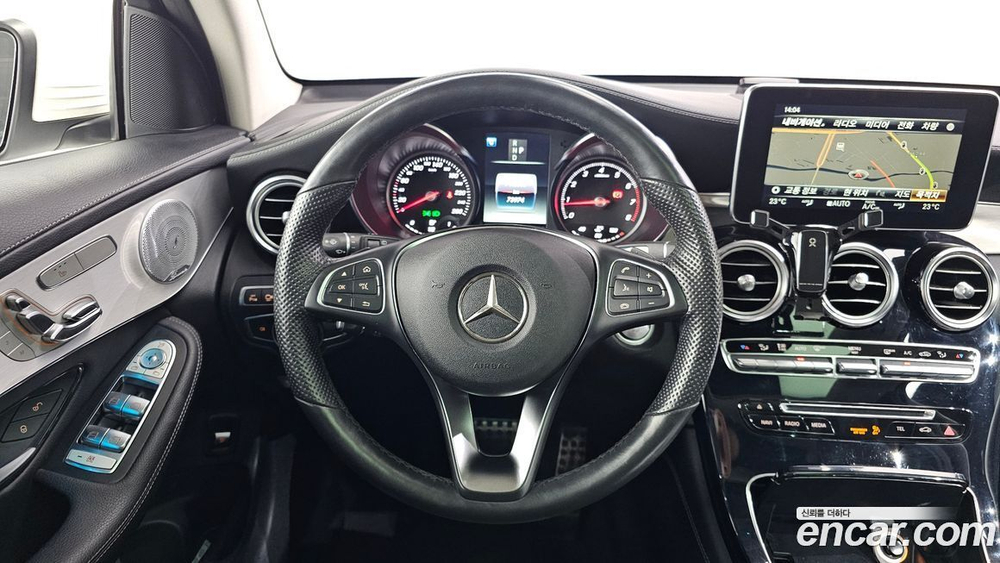 Mercedes-Benz GLC-Class X253 GLC300 4MATIC AMG Line (11.2019)