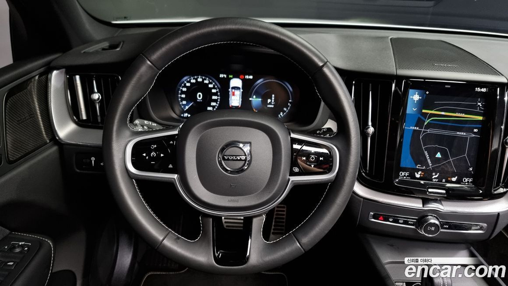 Volvo XC60 2 Generation T8 R-Design (01.2021)
