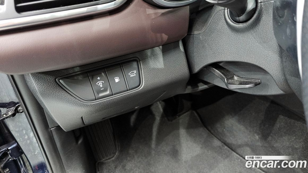 Genesis The New G70 Бензин 3.3T 2WD (06.2021)