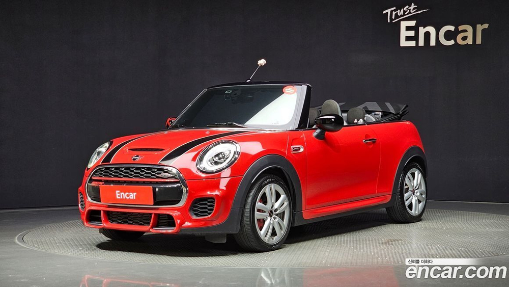 Mini Cooper S Convertible JCW (09.2020)