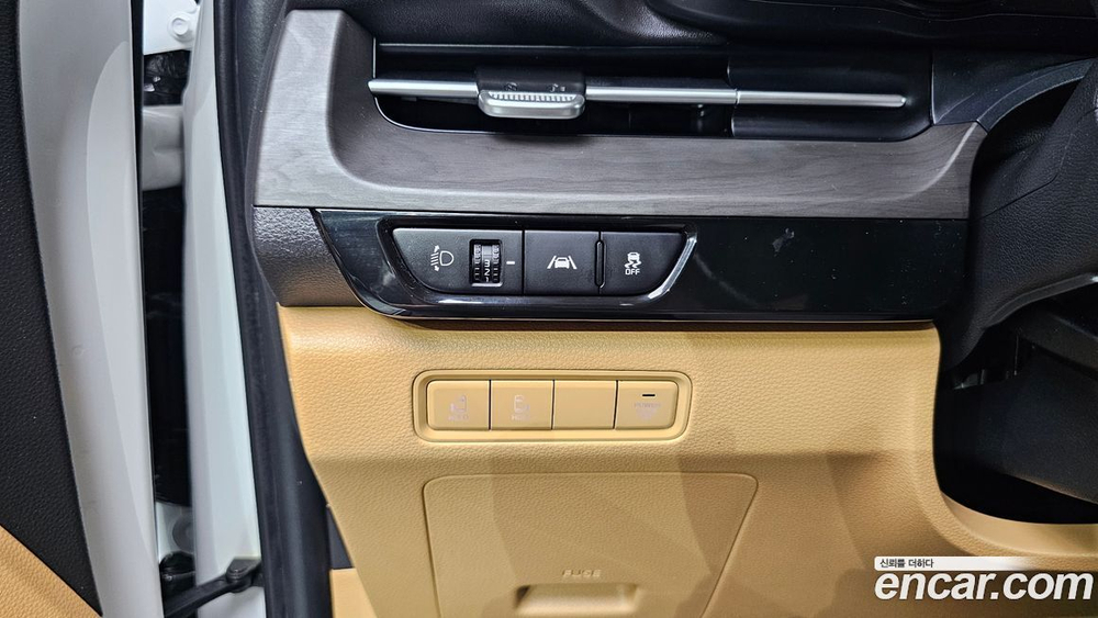 Kia Carnival (Sedona) 4 Generation 9-и местный Prestige (04.2021)
