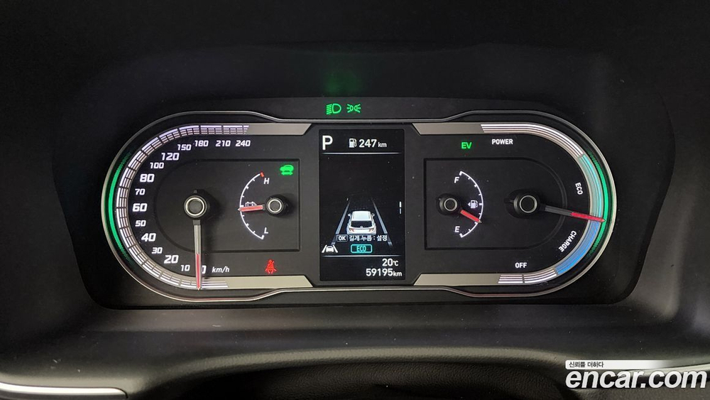 Hyundai Tucson Hybrid (NX4) Premium 2WD (10.2021)