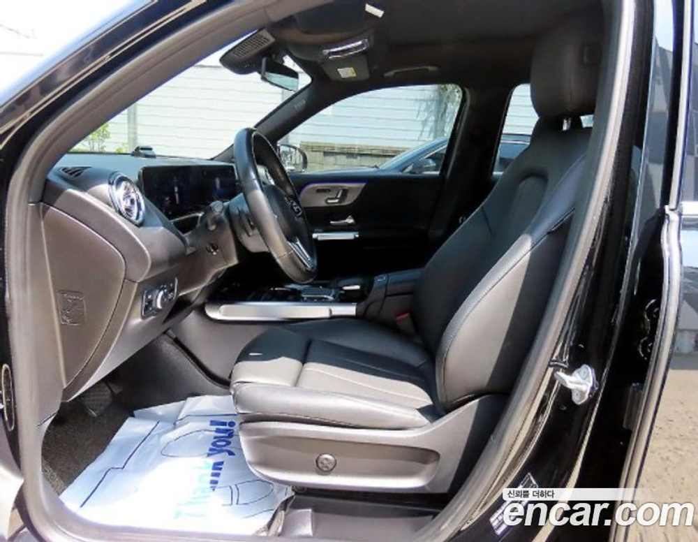 Mercedes-Benz GLB-Class X247 GLB220 (02.2021)