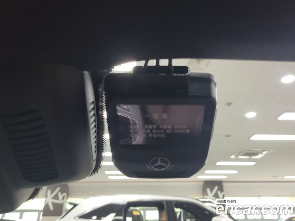 Mercedes-Benz E-Class W213 E350 4MATIC Avangarde (08.2022)